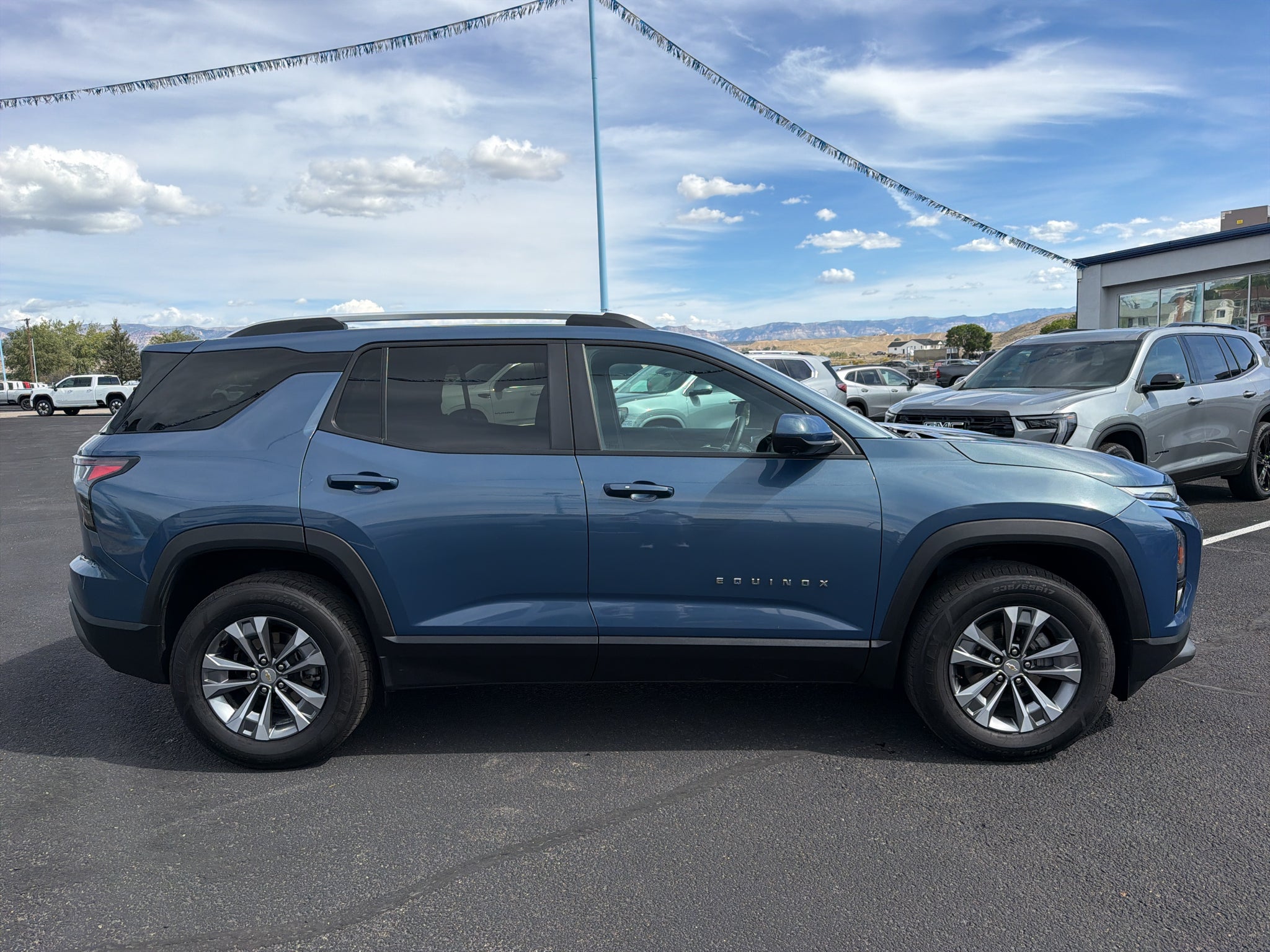 2025 Chevrolet Equinox AWD LT