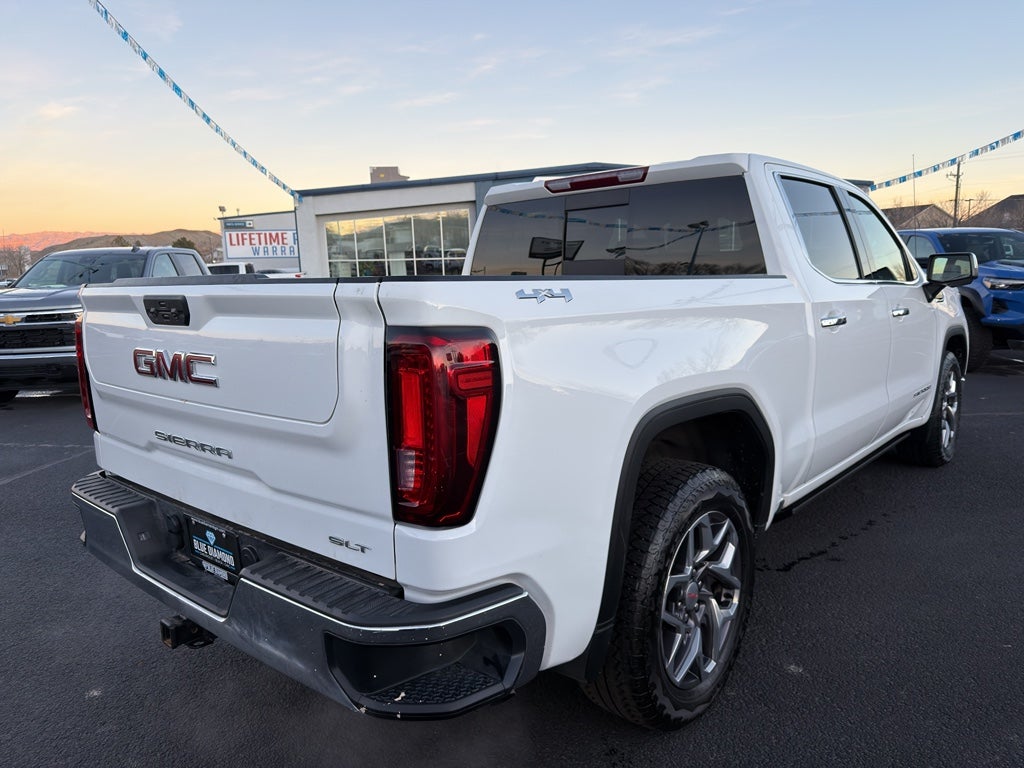 2022 GMC Sierra SLT