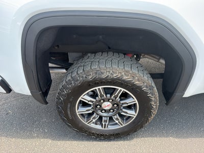 2025 GMC Sierra AT4