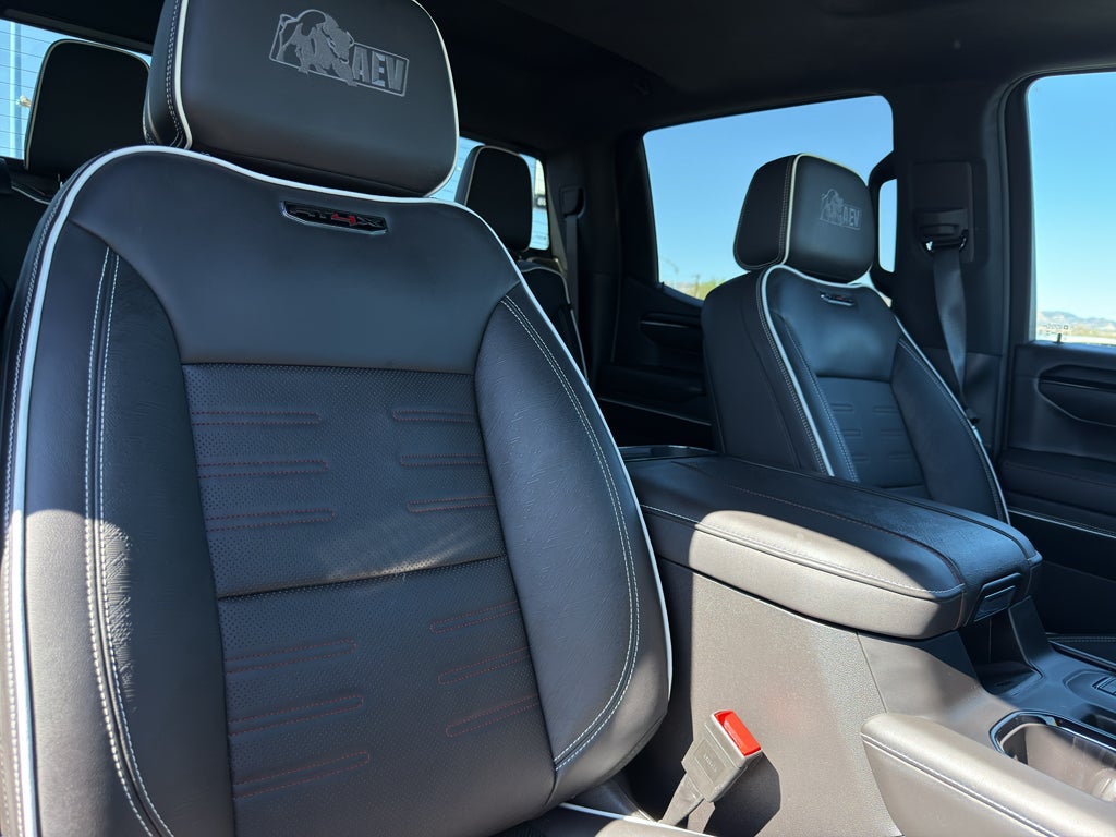 2025 GMC Sierra AT4X