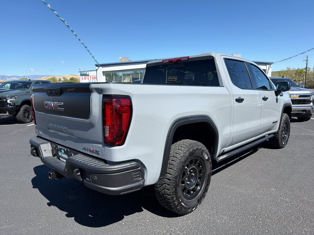 2025 GMC Sierra AT4X