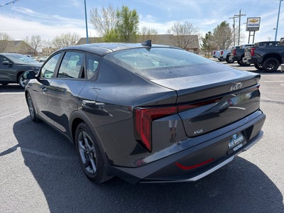 2025 Kia K4 LXS