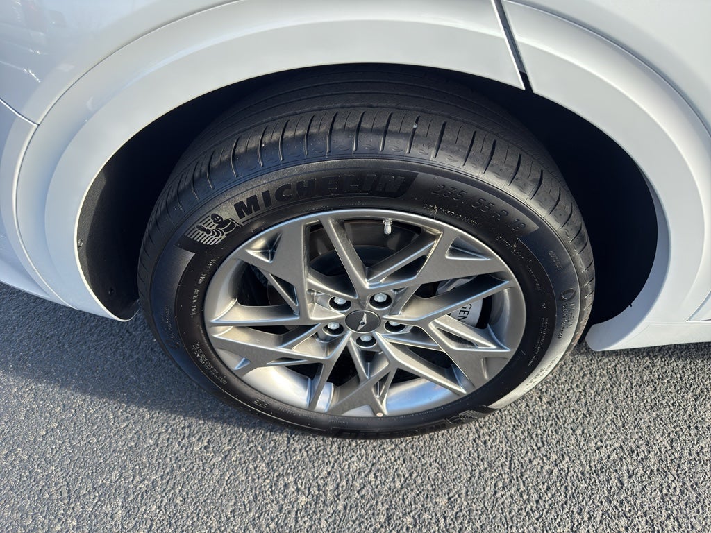 2025 Genesis GV70 2.5T