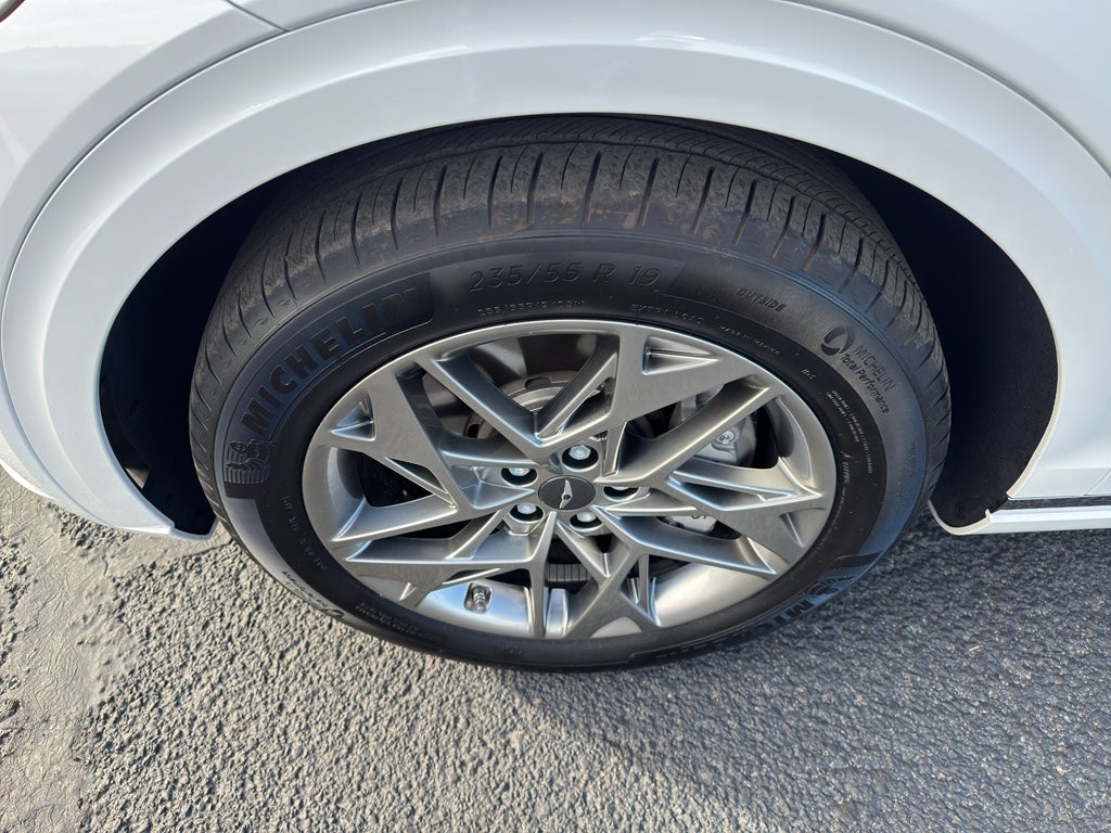 2025 Genesis GV70 2.5T