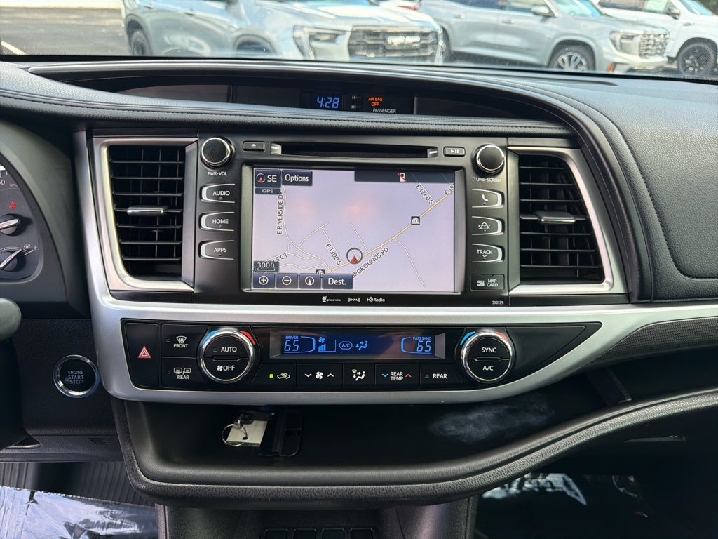 2018 Toyota Highlander SE