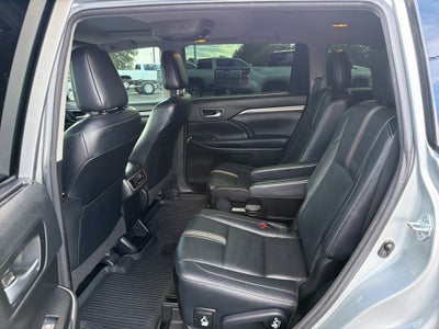 2018 Toyota Highlander SE