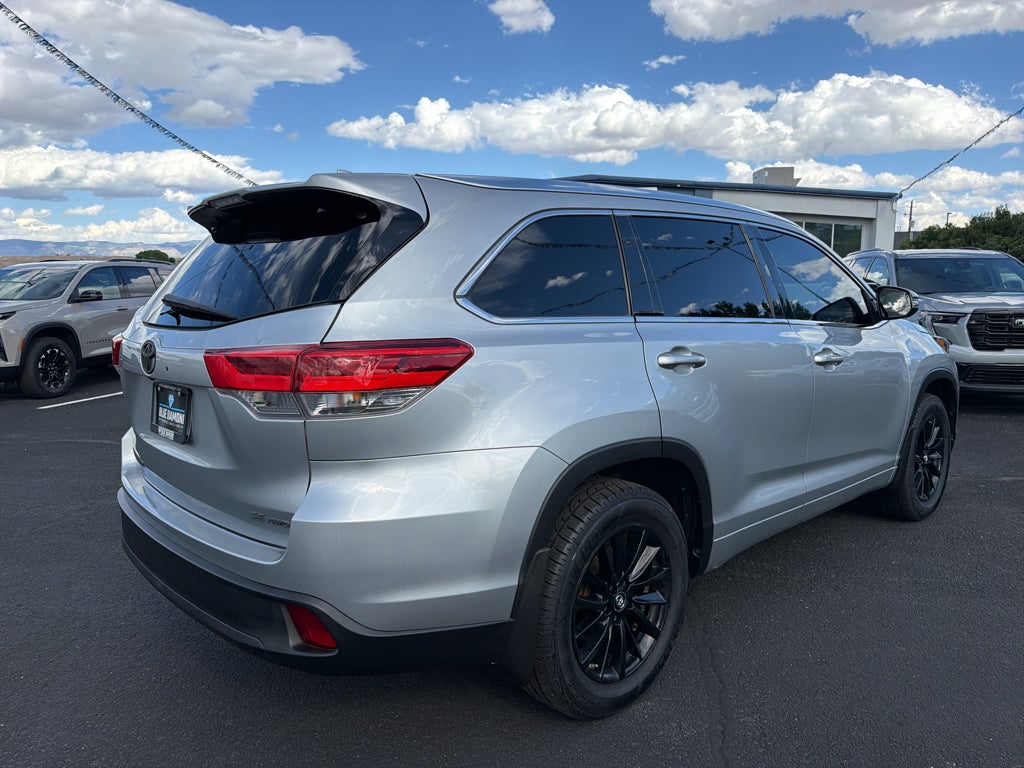 2018 Toyota Highlander SE