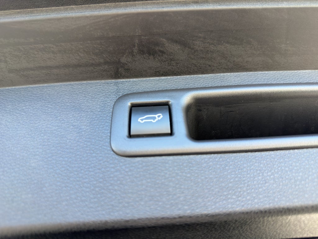 2025 Toyota Highlander XSE