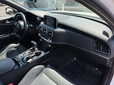 2020 Kia Stinger GT-Line