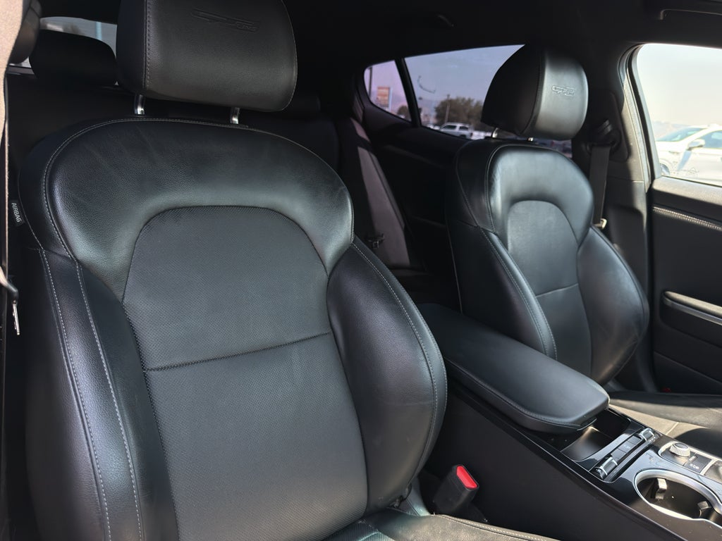2020 Kia Stinger GT-Line