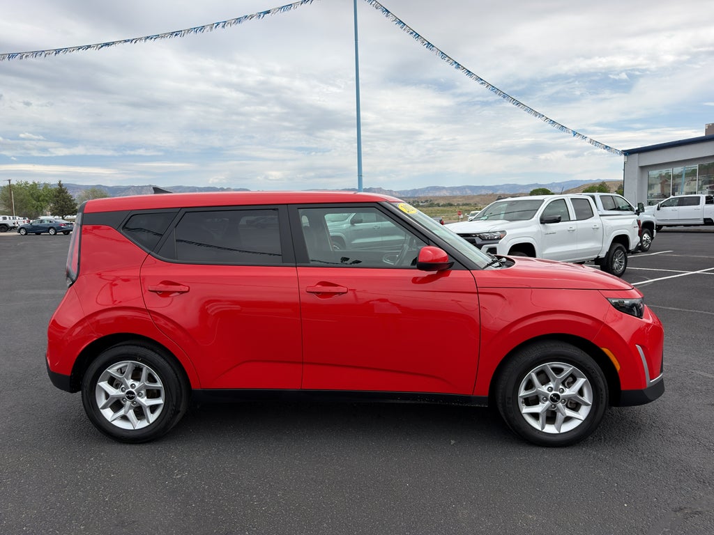 2023 Kia Soul LX
