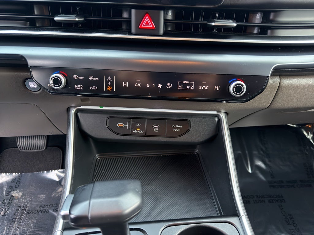 2025 Kia Carnival LXS