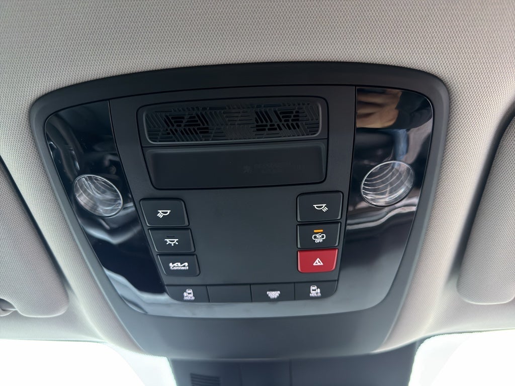 2025 Kia Carnival LXS