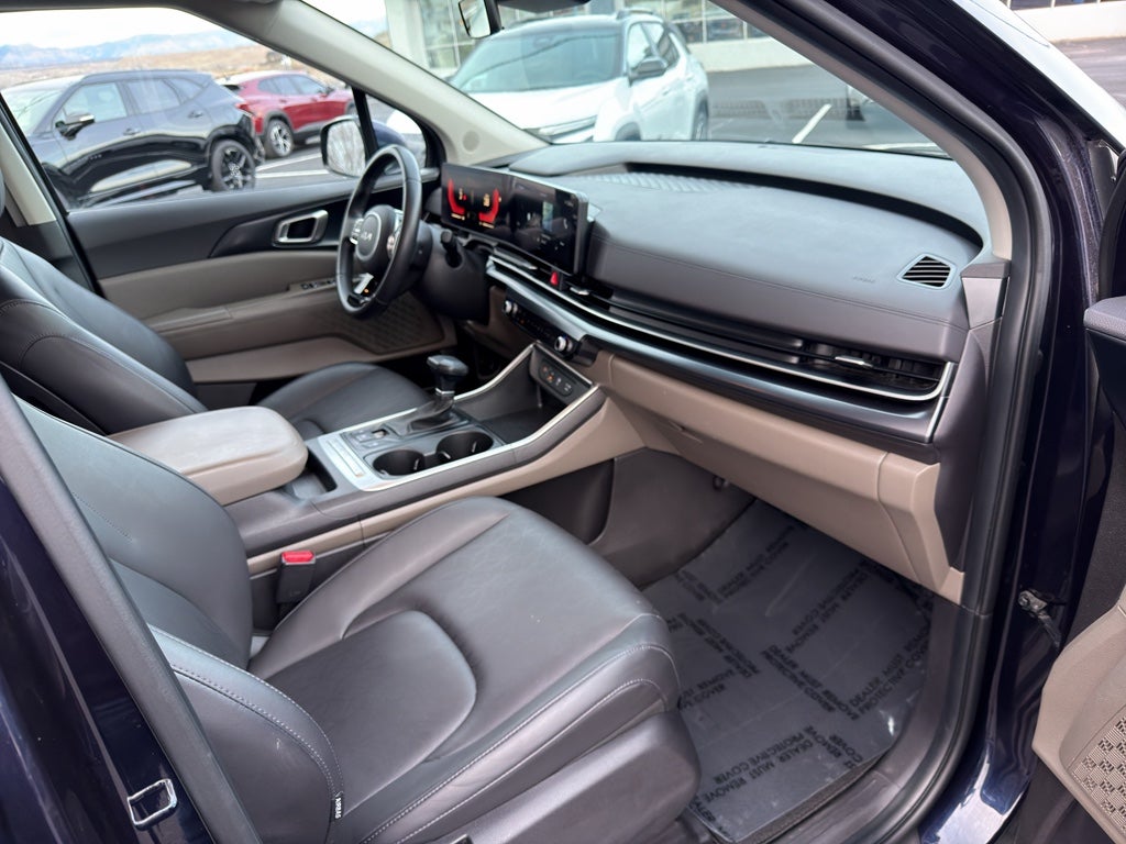 2025 Kia Carnival LXS