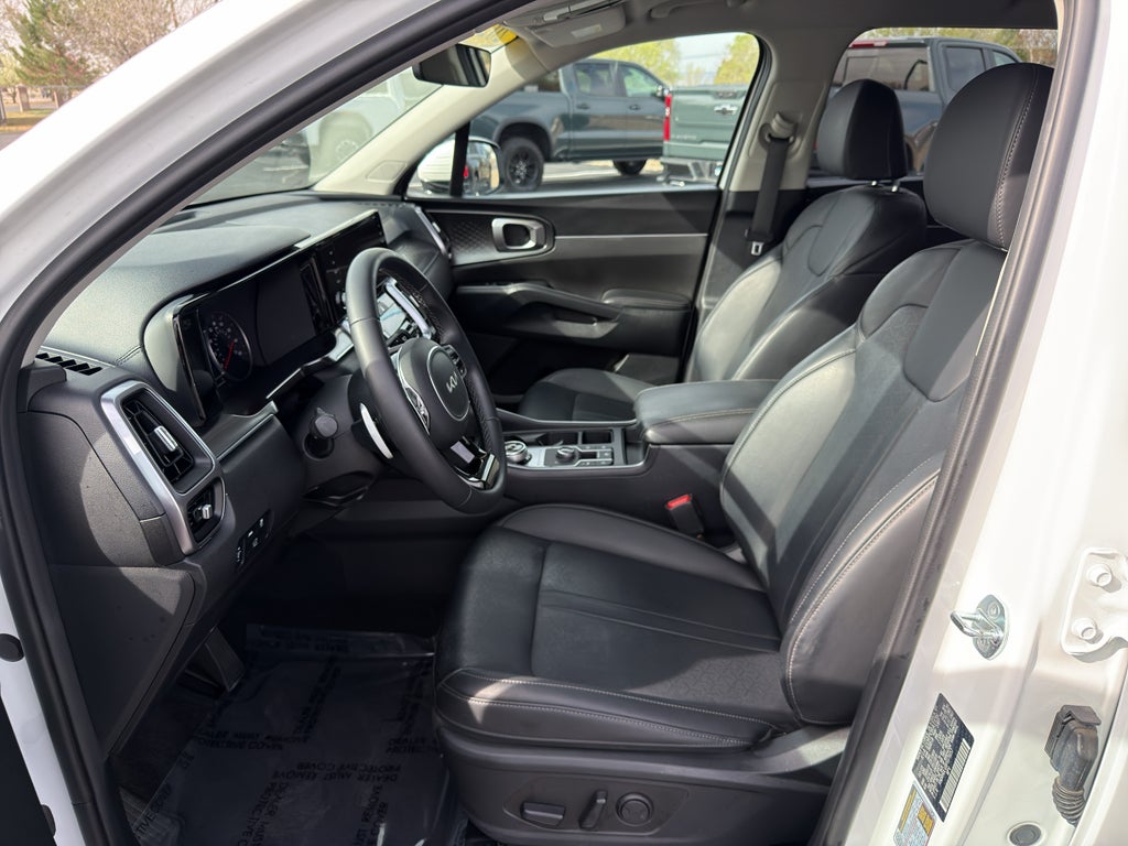 2023 Kia Sorento Hybrid EX